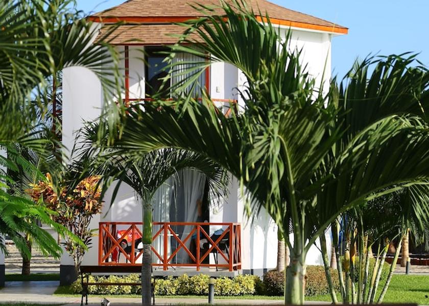 Tumbes (region) Bocapan Interior Entrance
