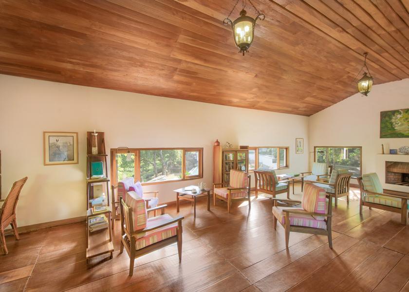 Kerala Munnar Public Areas