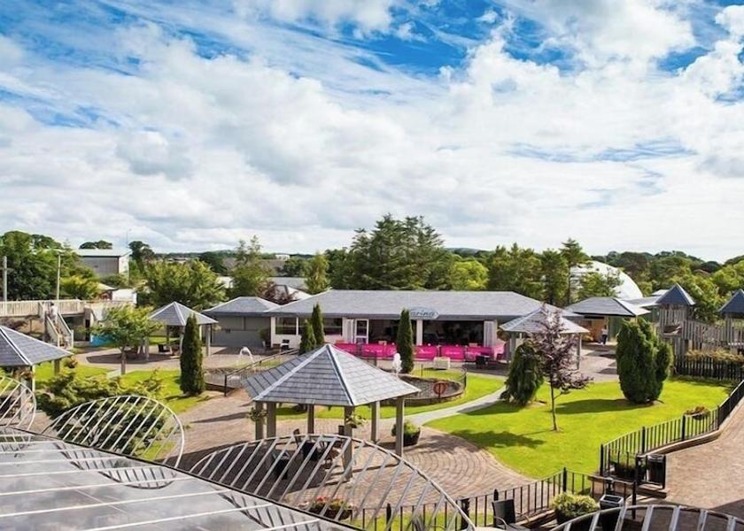 Wexford (county) Gorey Exterior Detail