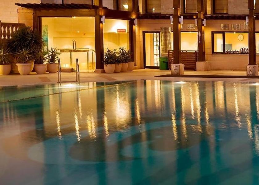 Delhi Delhi Pool