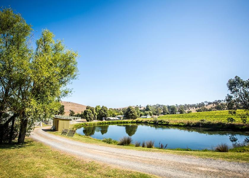 Victoria Dixons Creek Lake