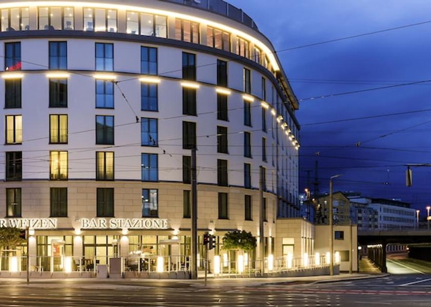 Bavaria Nuremberg Front of property - evening/night