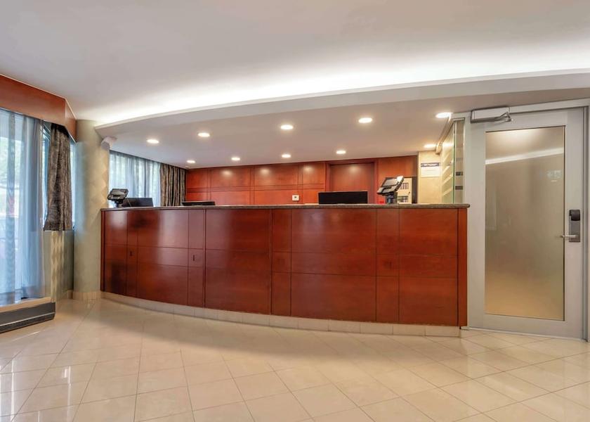 Ontario Ottawa Reception