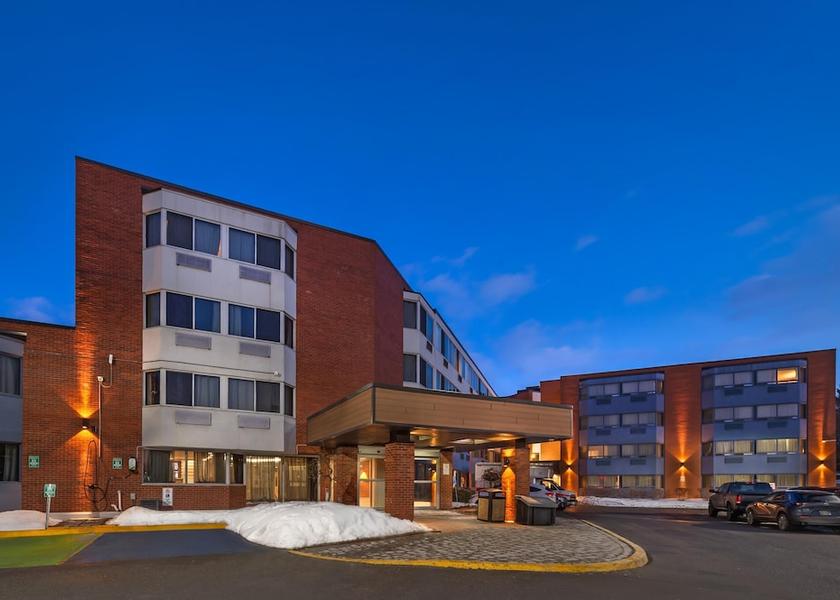 Ontario Ottawa Exterior