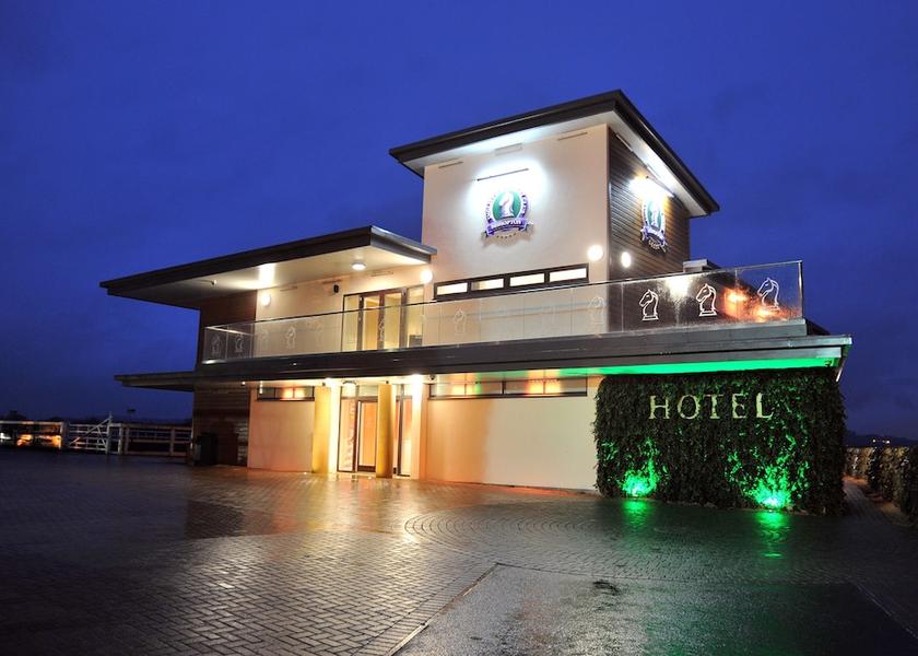 Scotland Bishopton Facade