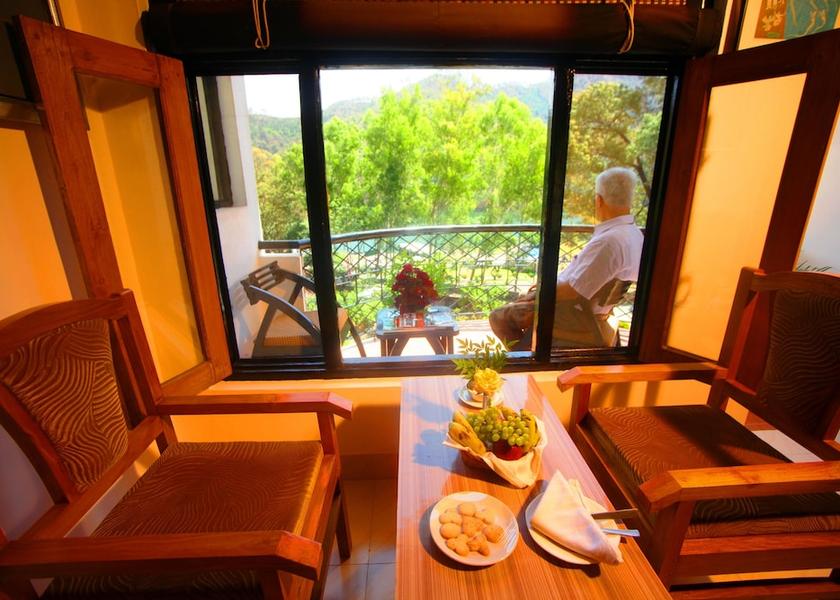 Uttarakhand Bhimtal Living room
