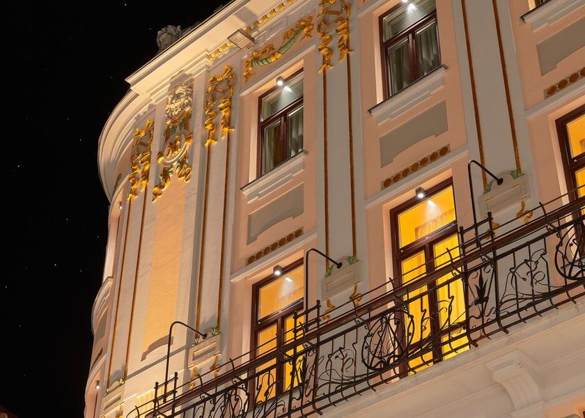 Split-Dalmatia Split Front of property - evening/night