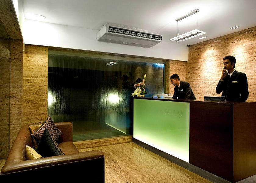 Maharashtra Mumbai Food & Dining