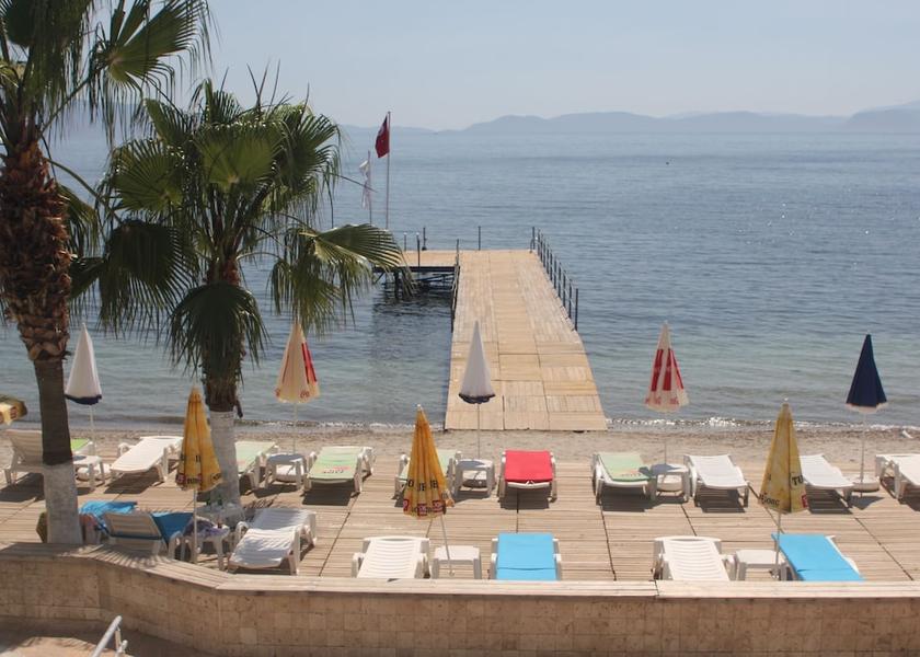 Aydin Kuşadası Beach
