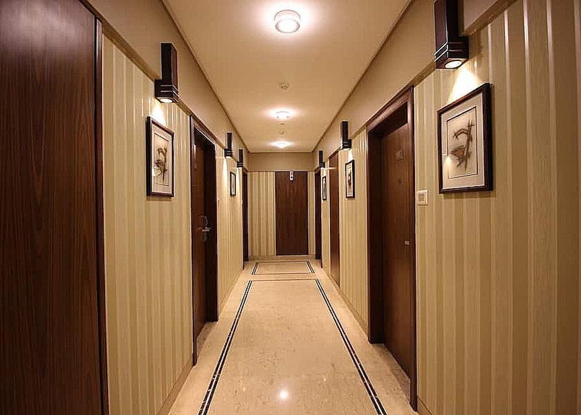 Maharashtra Mumbai Public Areas