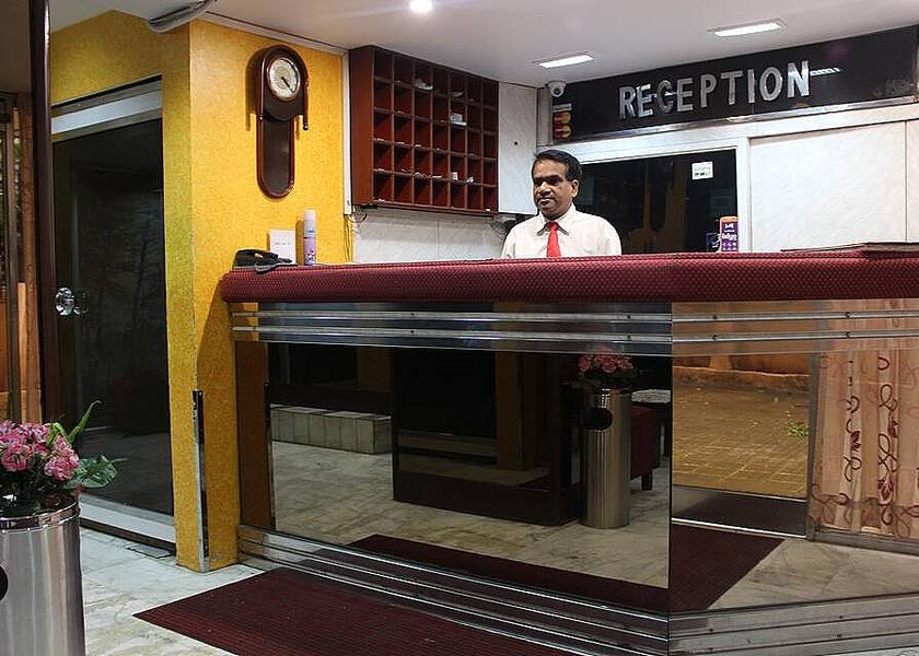 Maharashtra Mumbai Public Areas