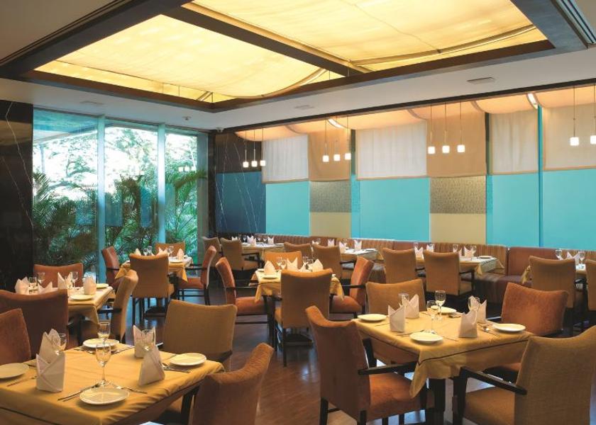Maharashtra Mumbai Food & Dining