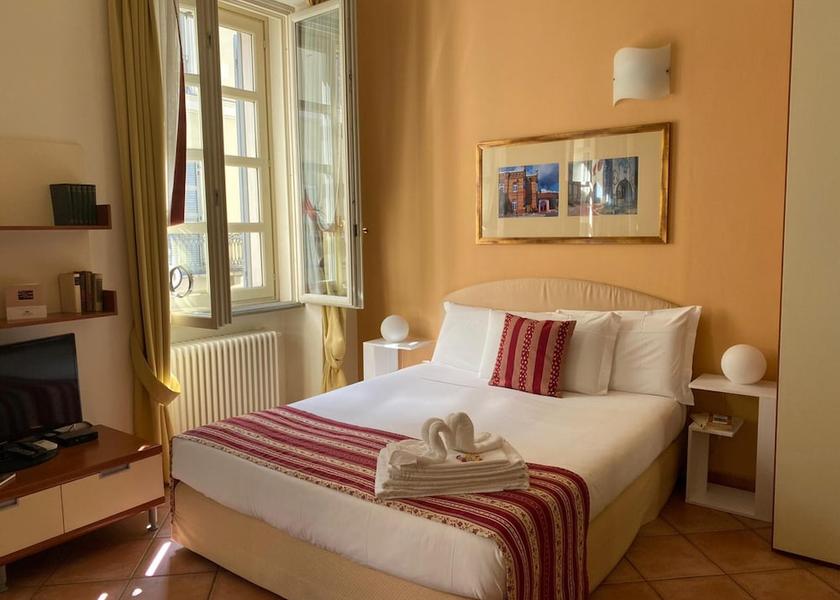 Piedmont Turin Room