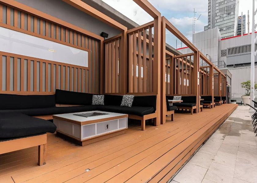 Ontario Toronto Lounge