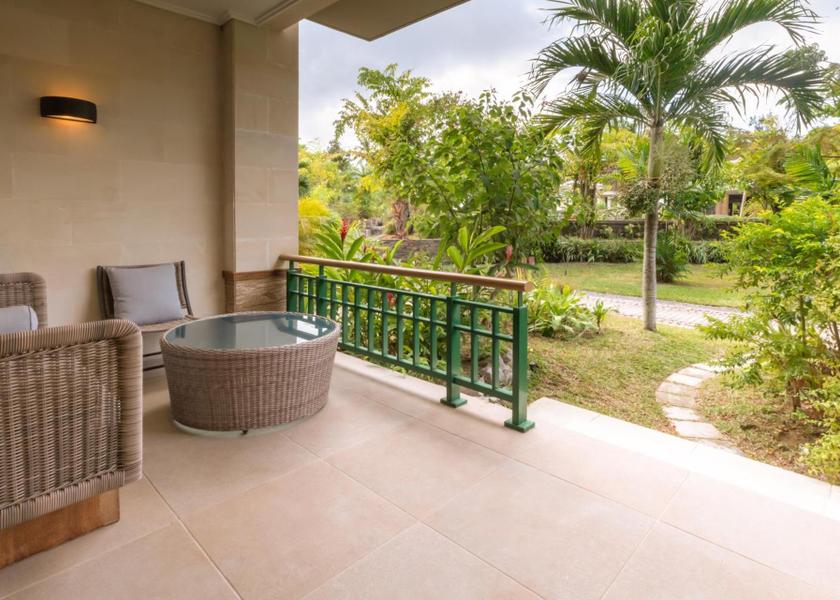  Mahé Island Public Areas