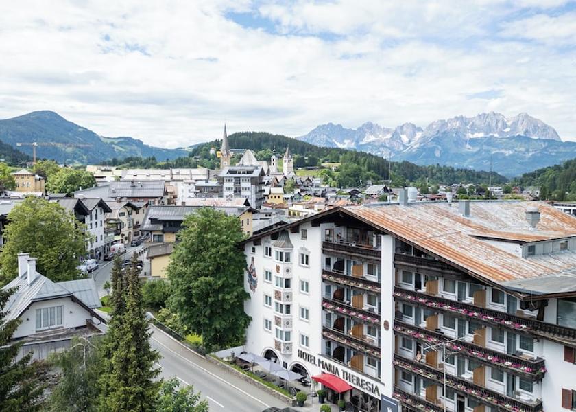 Tyrol Kitzbühel Facade