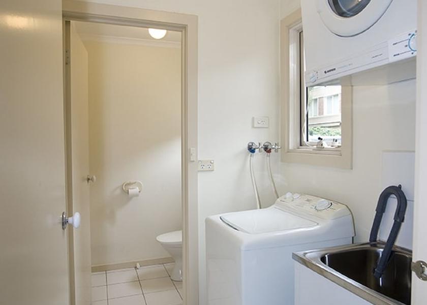 Victoria Melbourne Room