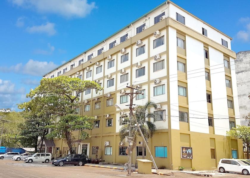  Yangon Exterior Detail