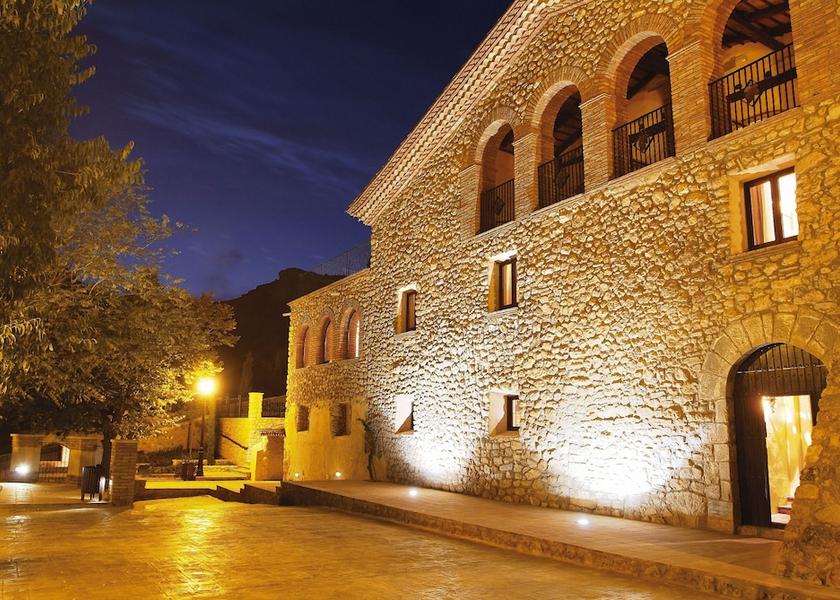 Catalonia Vandellos i l'Hospitalet de l'Infant Facade
