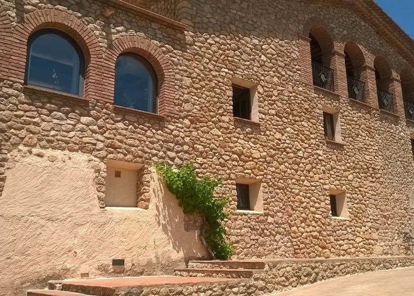 Catalonia Vandellos i l'Hospitalet de l'Infant Facade