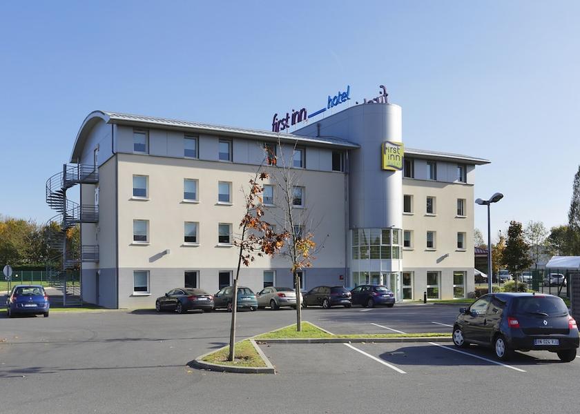 Ile-de-France Villejust Facade