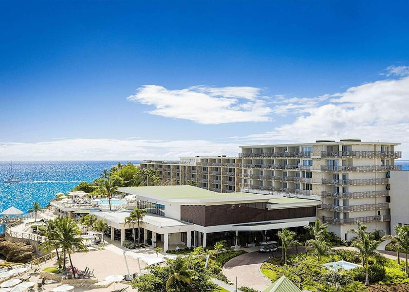  Lowlands Exterior Detail