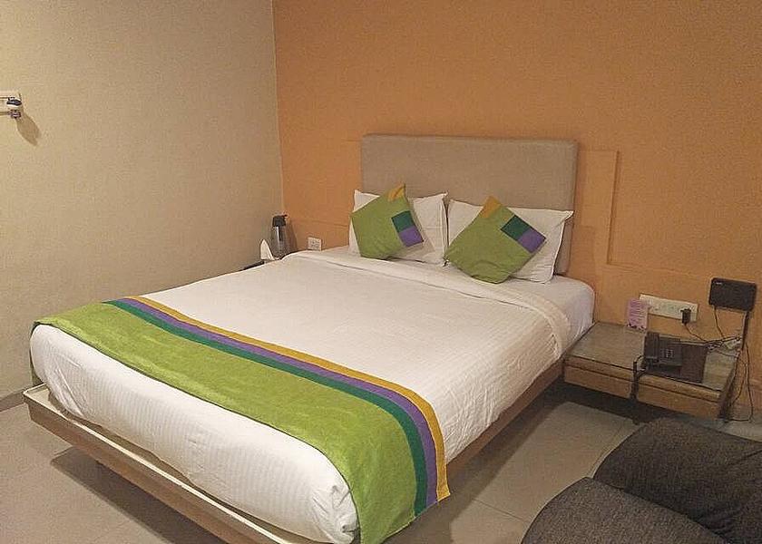 Maharashtra Pune Standard Non AC Room