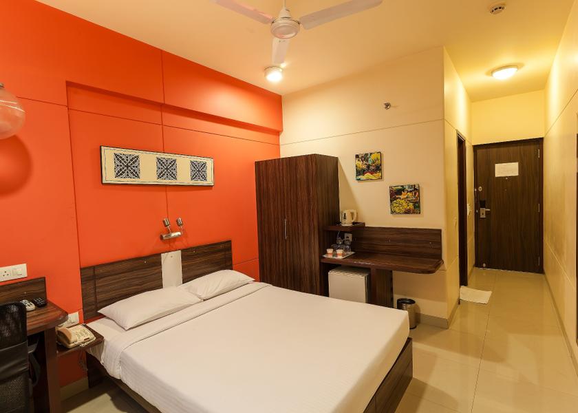 Gujarat Surat Standard Room