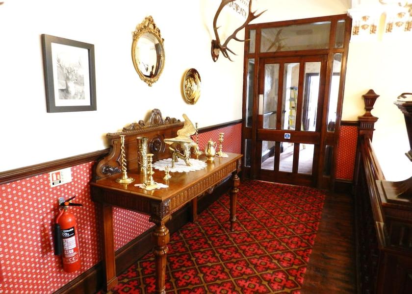 Scotland Achnasheen Lobby