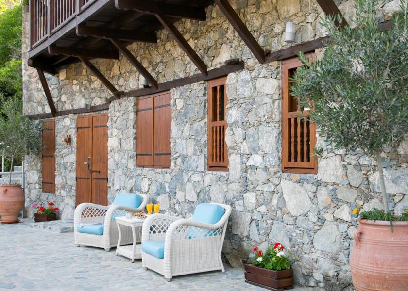 Nicosia Kalopanayiotis Hotel Exterior