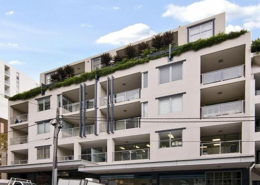 New South Wales St. Leonards Exterior Detail