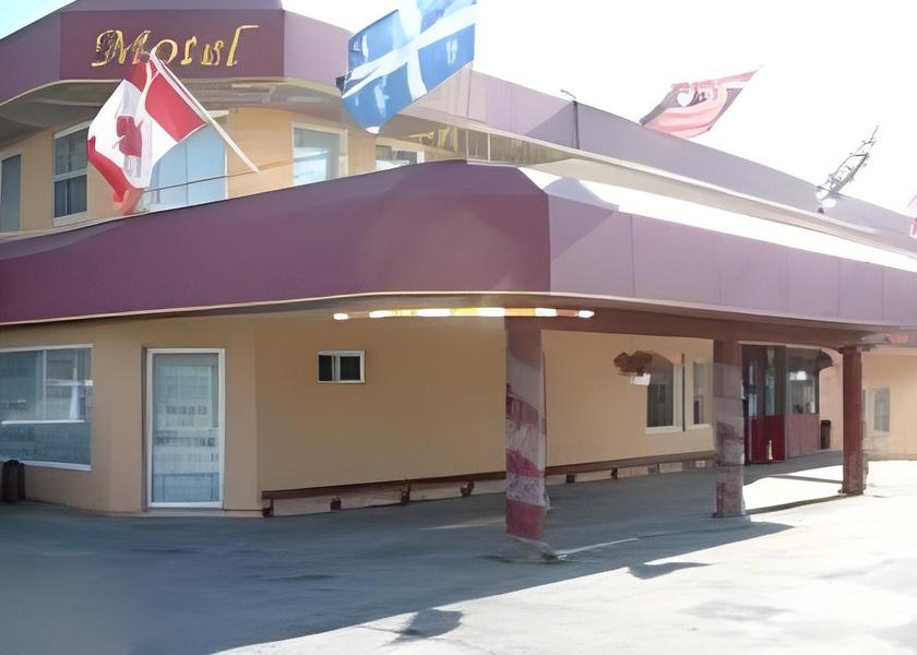 Quebec Laval Hotel Exterior