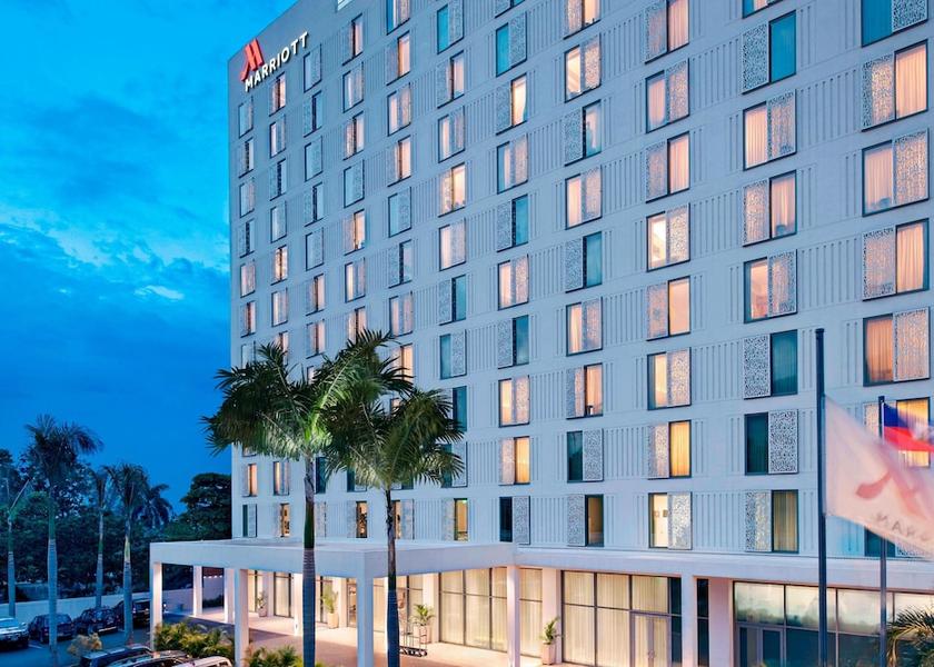  Port-au-Prince Exterior Detail