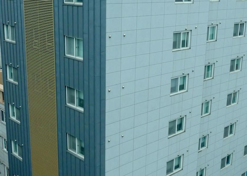  Busan Exterior