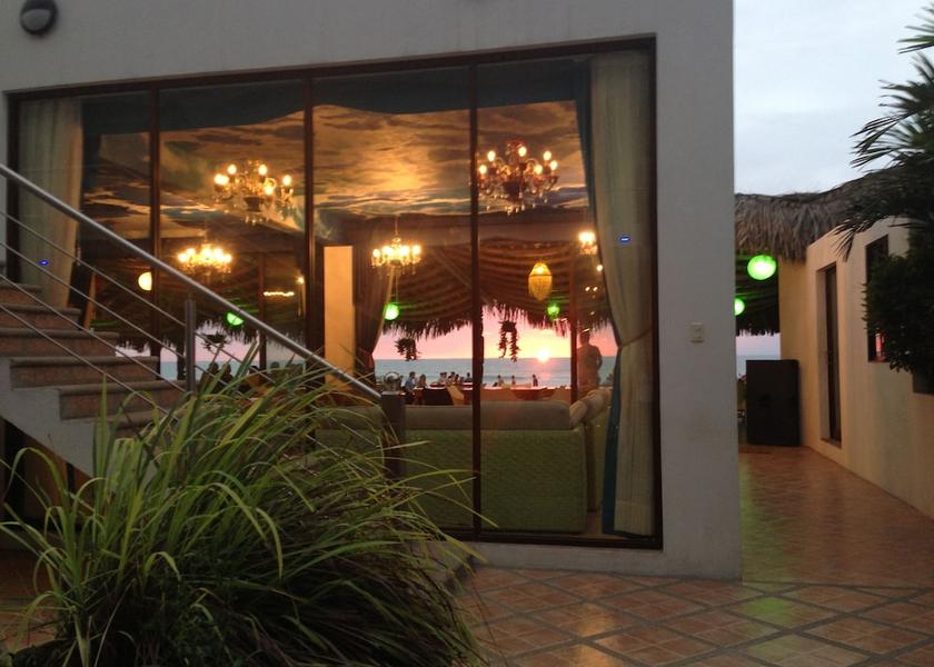 Santa Elena Manglaralto Exterior Detail