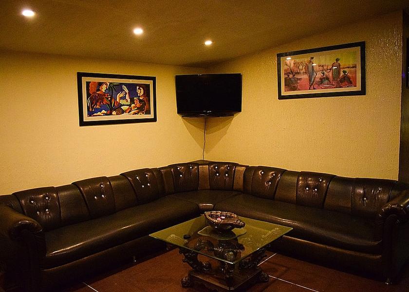 Himachal Pradesh Shimla Lobby sitting area