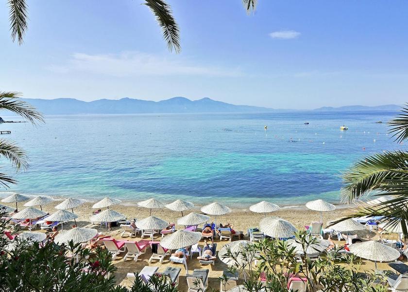 Aydin Kuşadası Beach