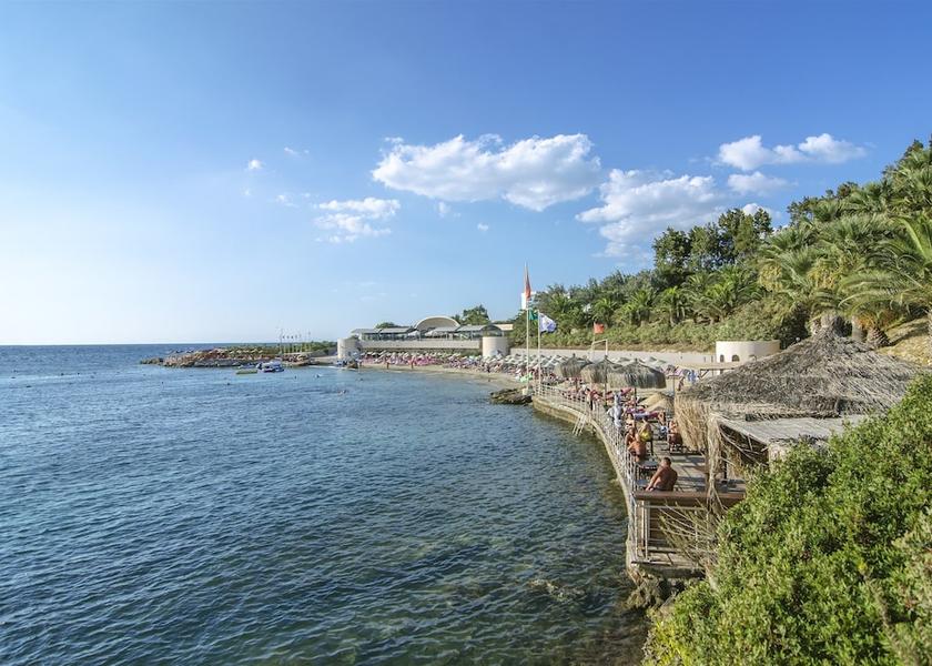 Aydin Kuşadası Beach