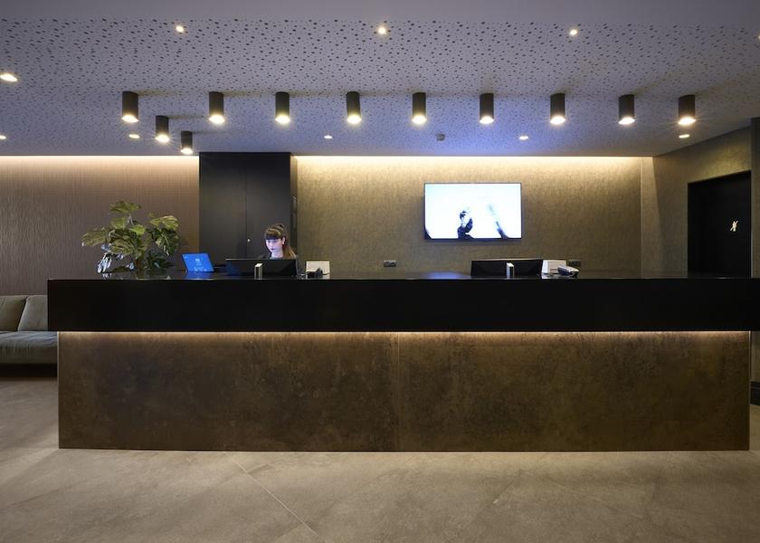 Catalonia Barcelona Reception