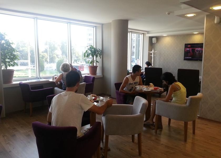 Izmir Izmir Lobby