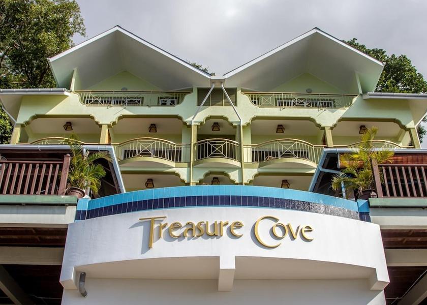  Mahé Island Exterior