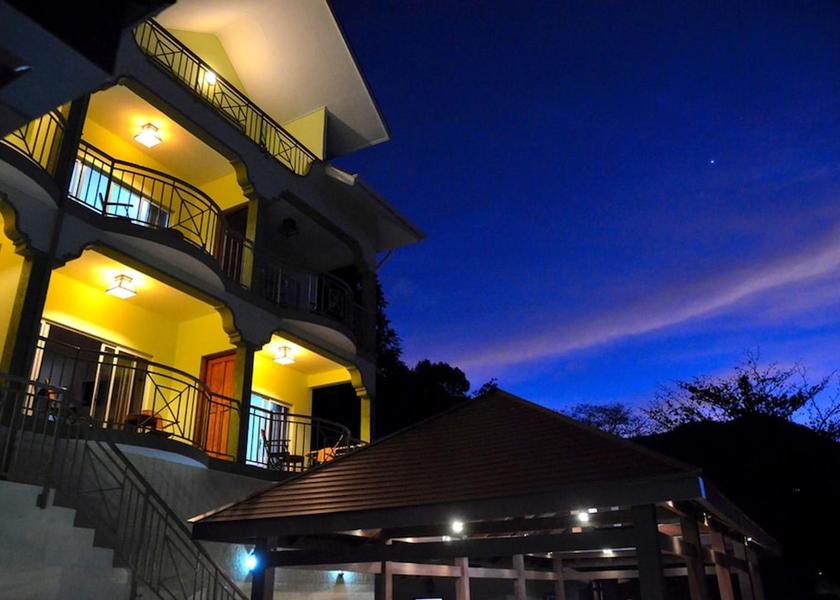  Mahé Island Exterior