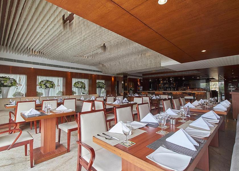 West Bengal Kolkata Food & Dining