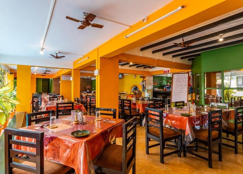 Goa Calangute Dining Area