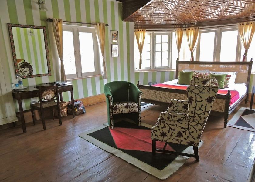 Jammu and Kashmir Jammu Deluxe Double Room
