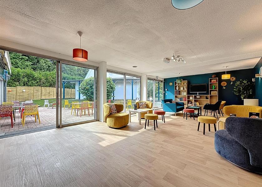 Grand Est Reims lobby