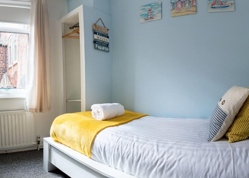 England Whitley Bay Room