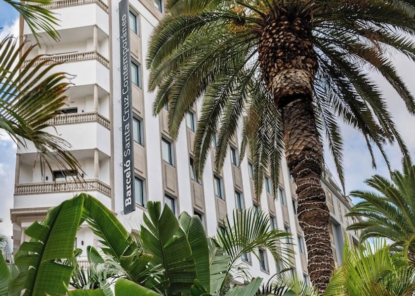 Canary Islands Santa Cruz de Tenerife Front of property