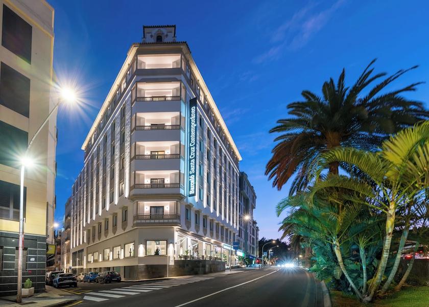 Canary Islands Santa Cruz de Tenerife Front of property - evening/night