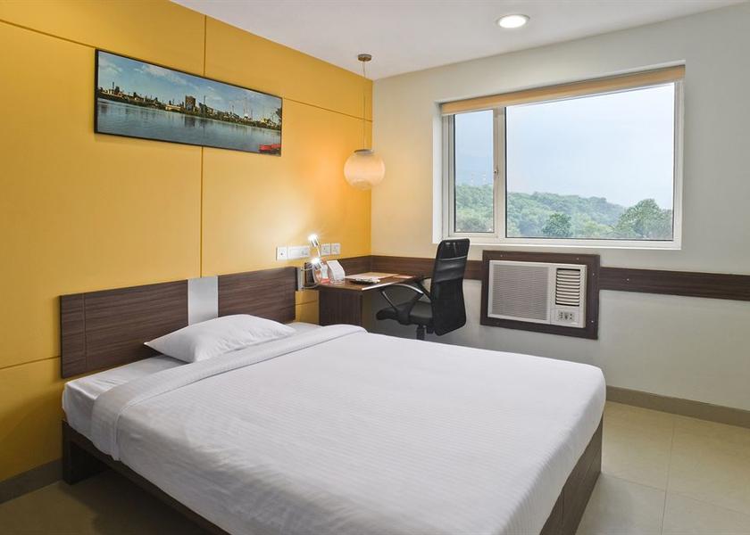 Kerala Thiruvananthapuram Superior Queen Room